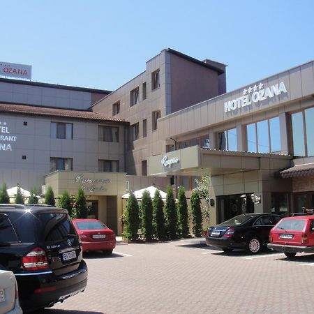 Bistriţa Hotel Ozana المظهر الخارجي الصورة